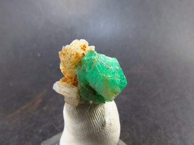 Gem Emerald Beryl Crystal From Colombia - 0.7" - 21.6 Carats