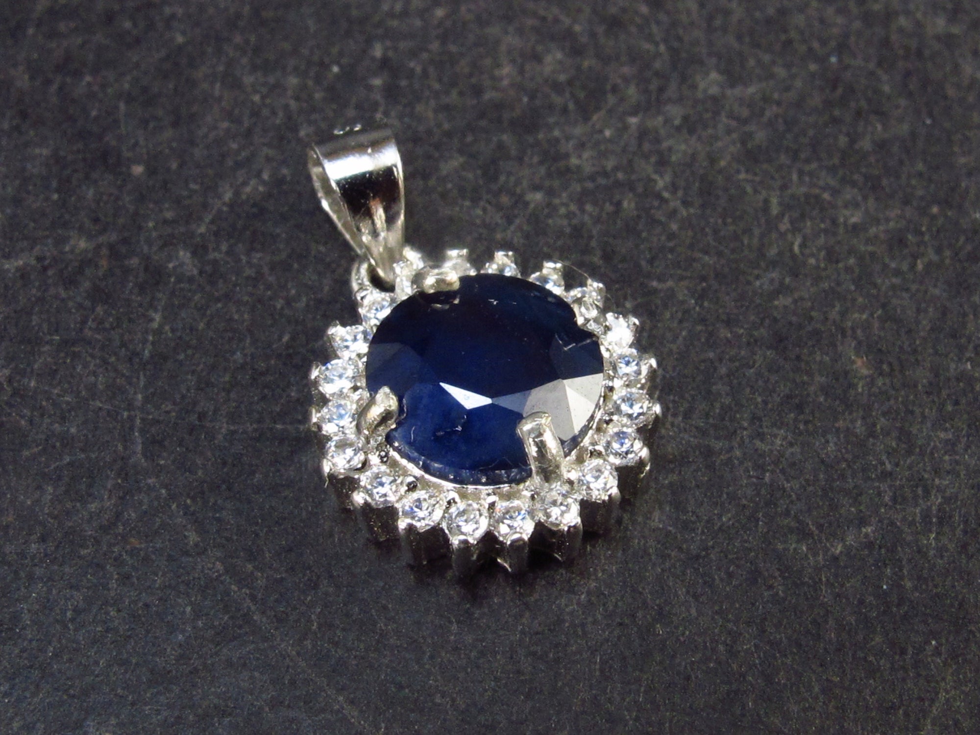 Natural Faceted Round Dark Blue Sapphire 925 Sterling Silver