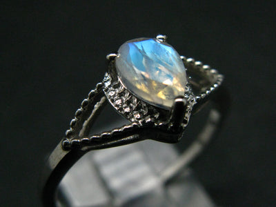 Faceted Natural Glow From Inside Moonstone 925 Silver Ring - 2.3 Grams - Size 10